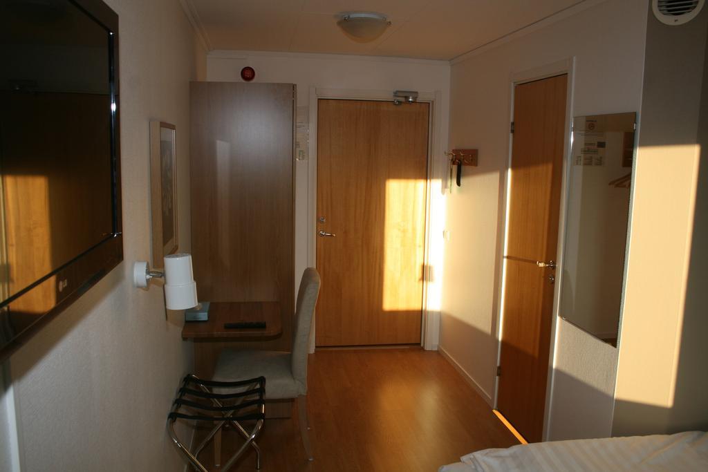 Active Stay Hotel Borlange Room photo